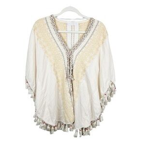 Laurie & Joe Bohemian Poncho w Tassel Detail One Size